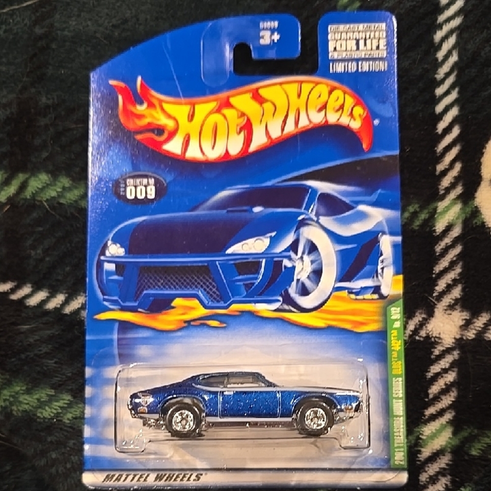 New HOT WHEELS TREASURE HUNT - OLDS 442 - 2001 - #009 - BLUE